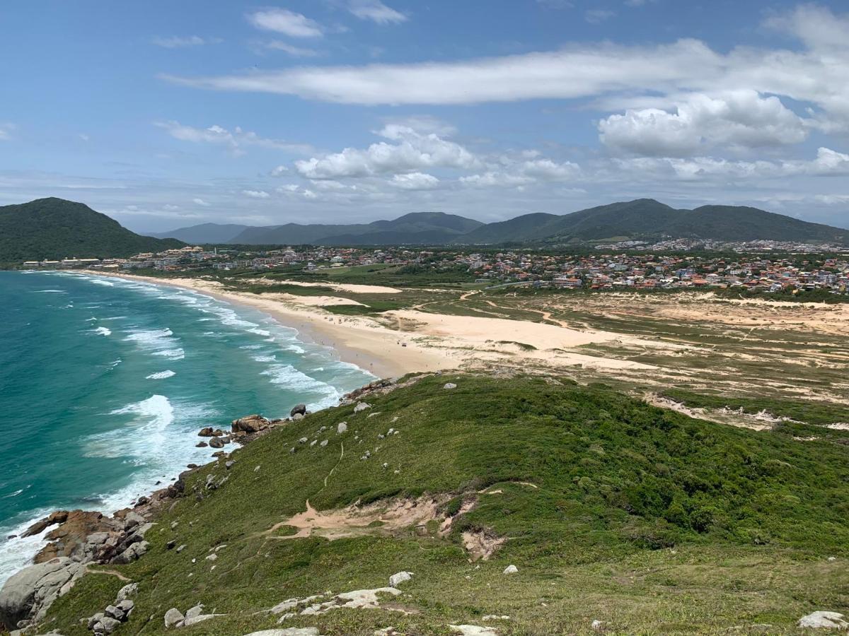 Casa com piscina e acesso a pé à Praia do Santinho Florianopolis Exterior foto